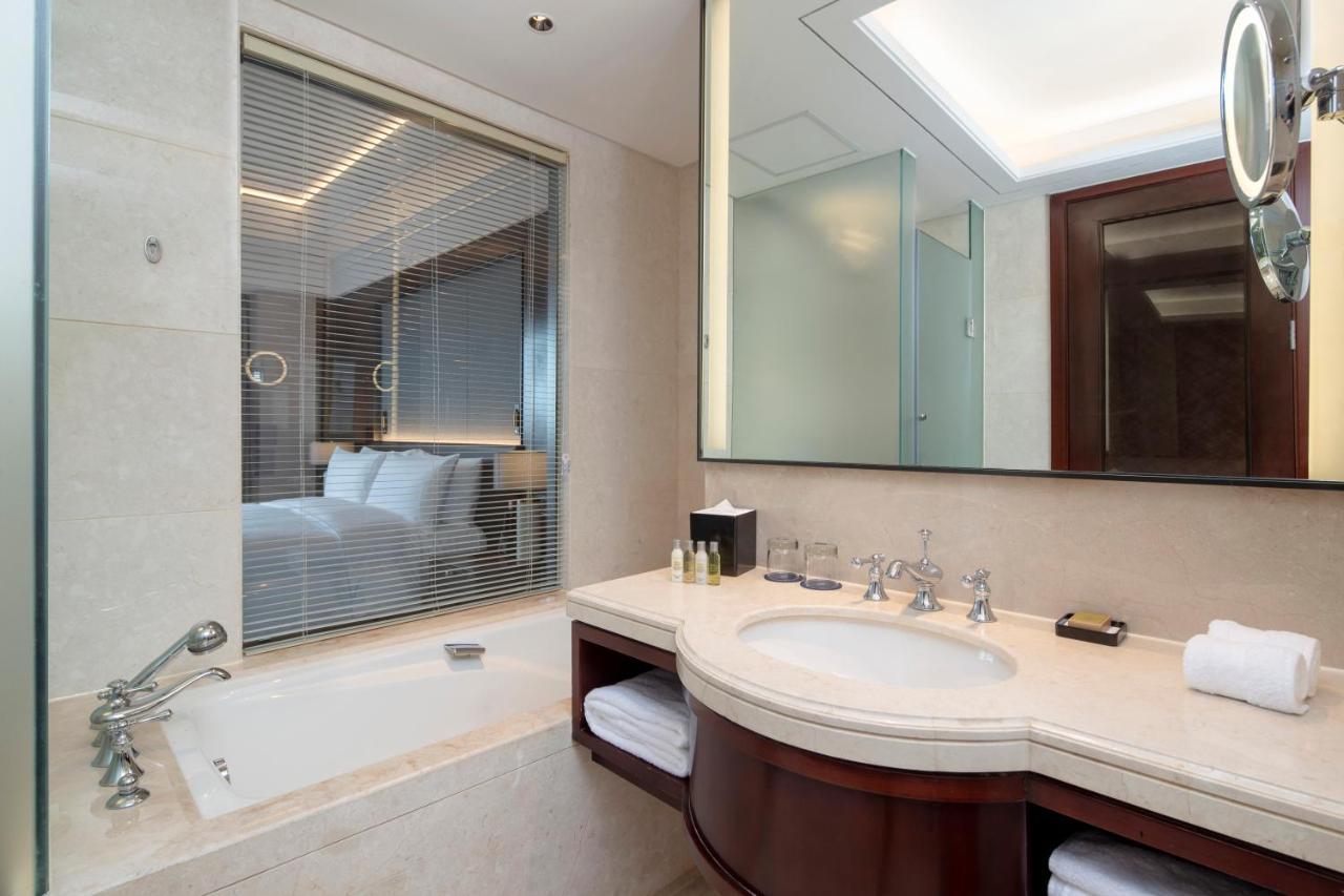 ดับเบิลทรี บาย ฮิลตัน เซี่ยงไฮ้ จิงอาน Hotel ภายนอก รูปภาพ